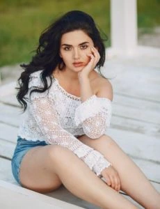 VIP companion girl in Ghorawal – discreet service